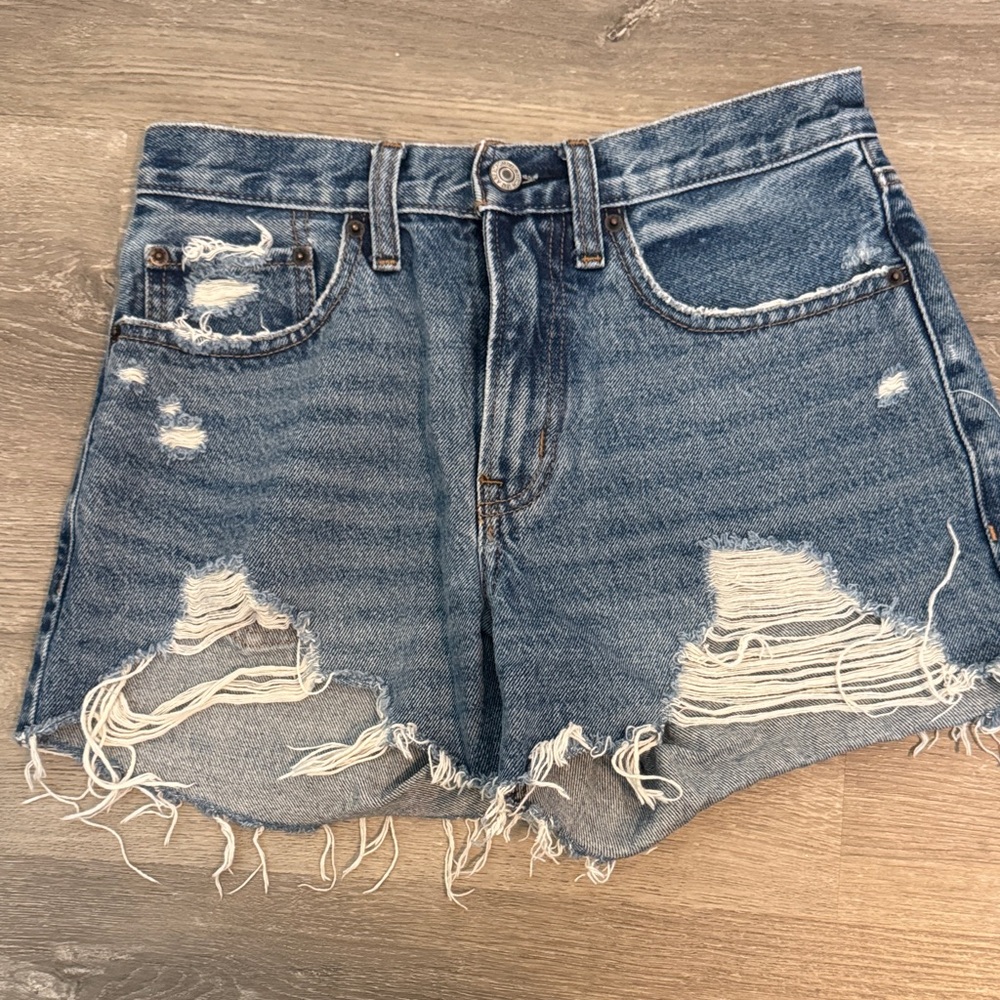 Abercrombie & Fitch Curve Love Jean Shorts